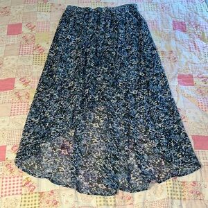 Floral high-low skirt 💙